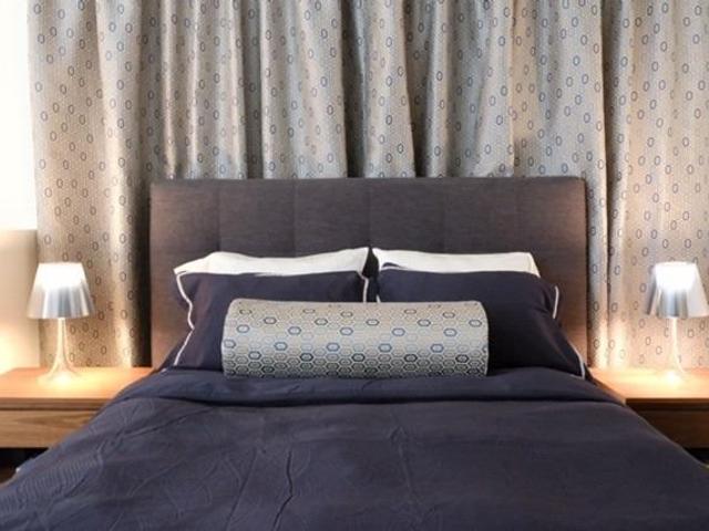 205 - 10 Wellesley Pl