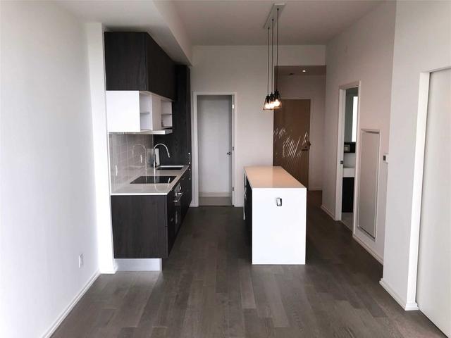 1621 - 8 Hillsdale Ave E