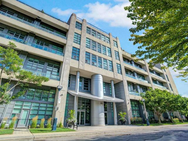 425 - 380 Macpherson Ave E