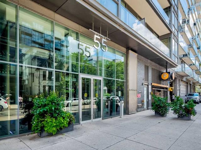 511 - 55 Stewart St W