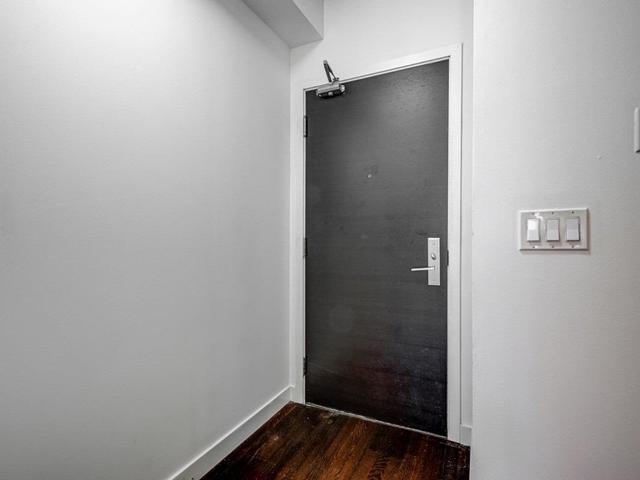 511 - 55 Stewart St W