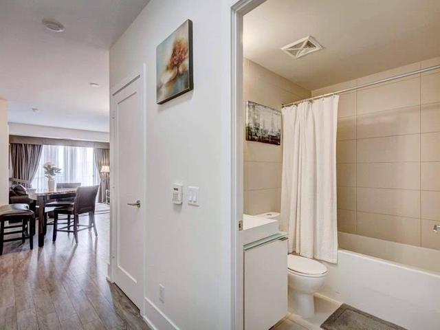 2510 - 300 Front St W