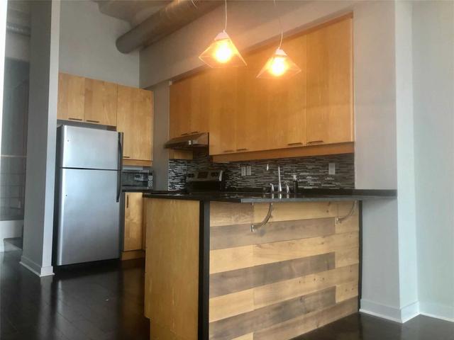 948 - 155 Dalhousie St