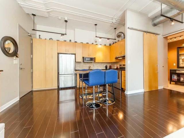 412 - 188 Eglinton Ave E