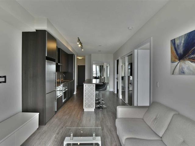 2601 - 300 Front St W