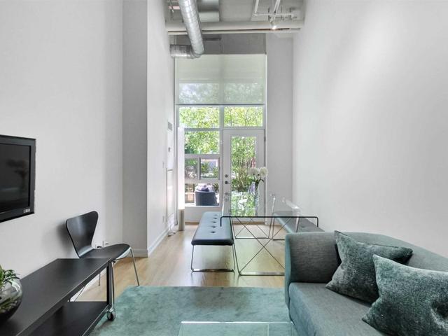 109 - 380 Macpherson Ave