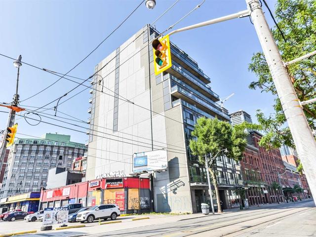 1102 - 127 Queen St E