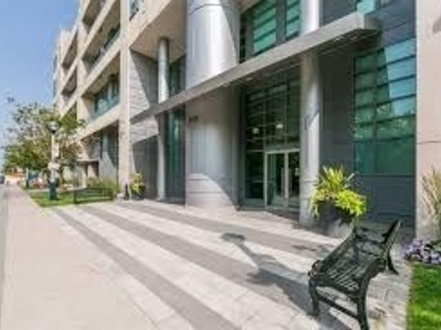 405 - 380 Macpherson Ave