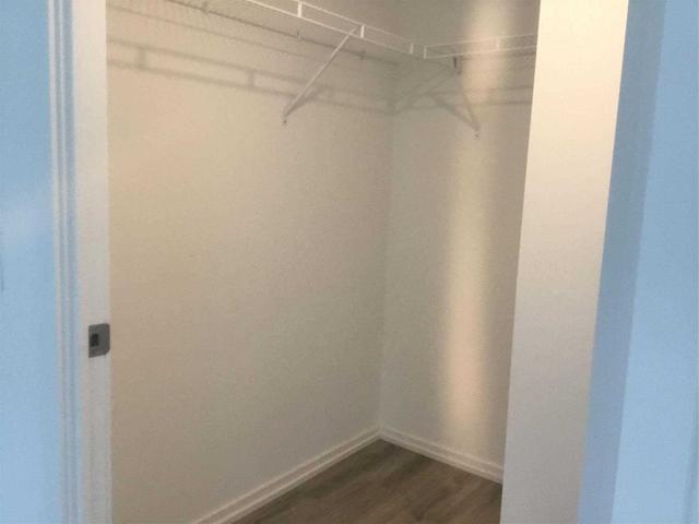 843 - 8 Hillsdale Ave E