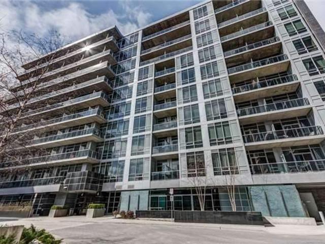 1008 - 399 Adelaide St W