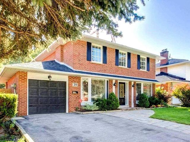 39 Farmview Cres