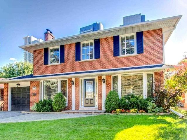 39 Farmview Cres