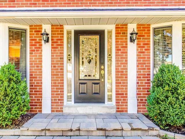 39 Farmview Cres