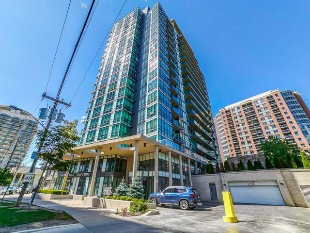 303 - 26 Norton Ave