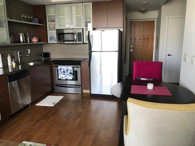 3304 - 33 Lombard St