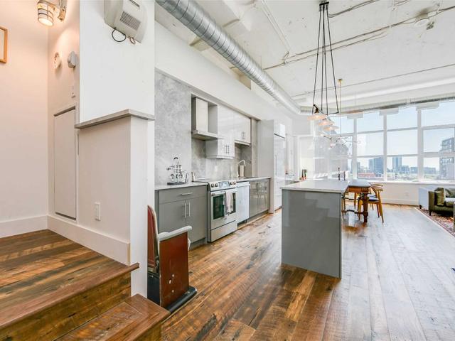 842 - 155 Dalhousie St