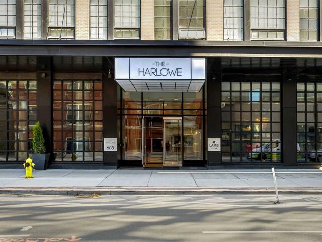 1106 - 608 Richmond St W