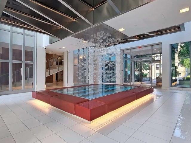 902 - 120 Homewood Ave