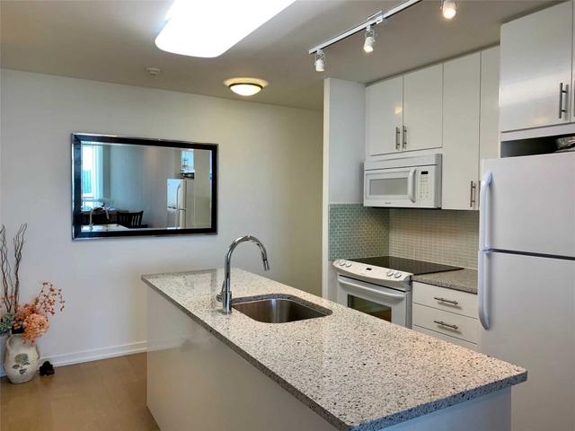 1107 - 70 Forest Manor Rd