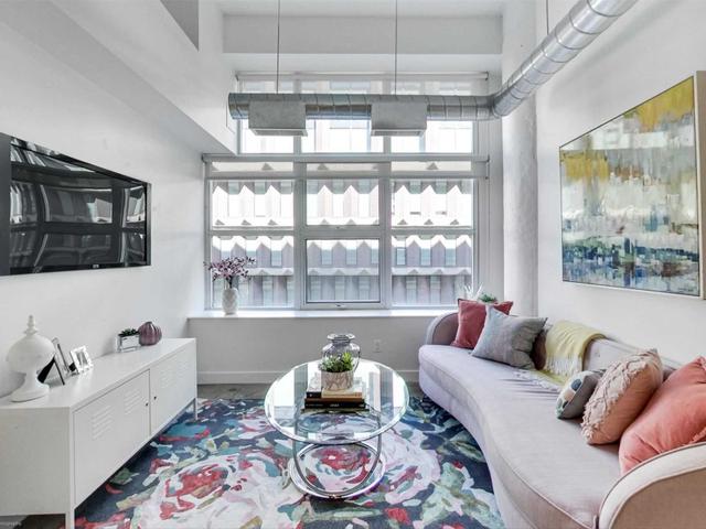 627 - 155 Dalhousie St