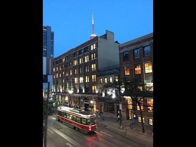 206 - 478 King St W