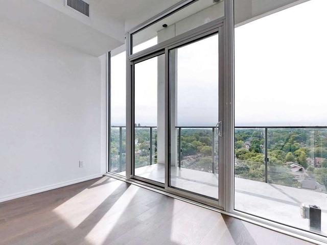 1719 - 8 Hillsdale Ave