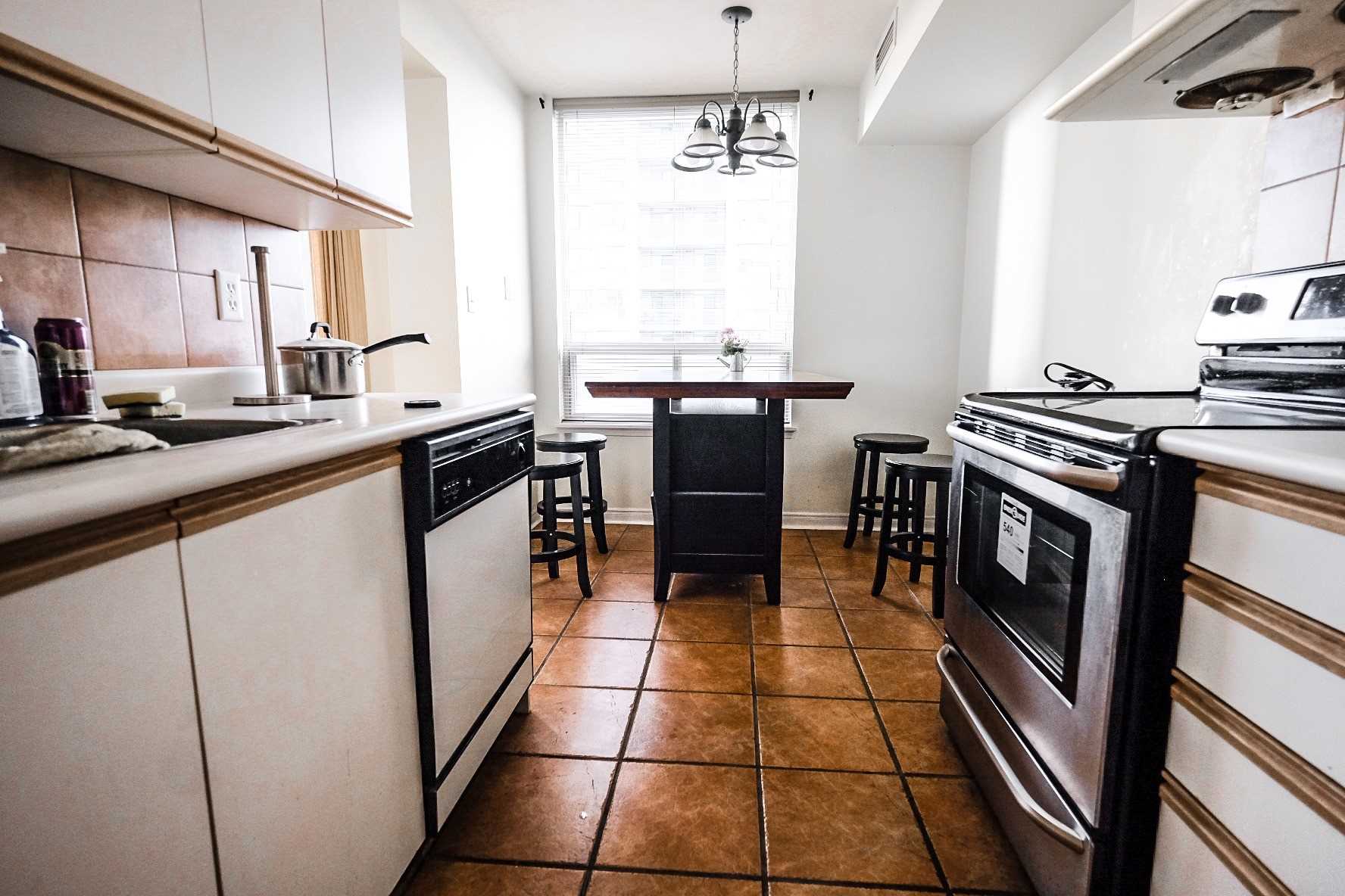 910 35 Empress Ave, North York Leased, C4889689 Condos.ca