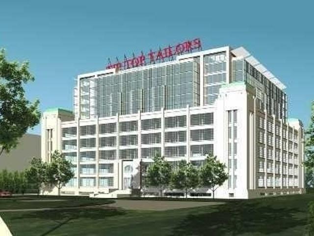 515 - 637 Lake Shore Blvd W