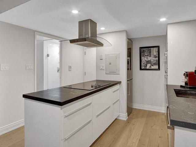 907 - 80 Cumberland St