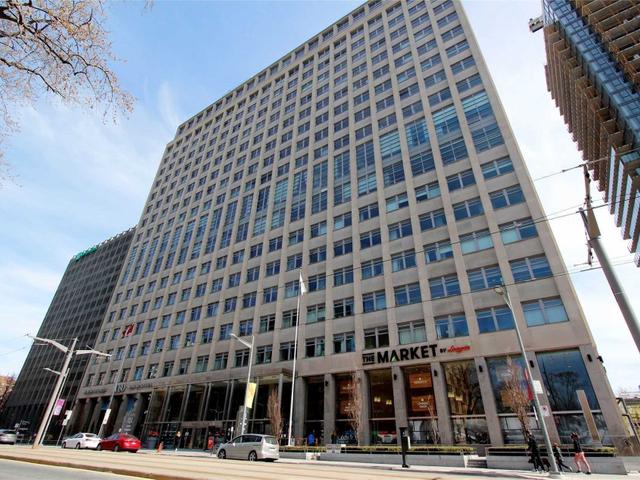 1808 - 111 St Clair Ave W