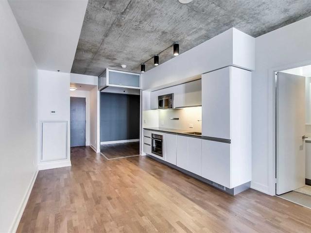 703 - 20 Gladstone Ave