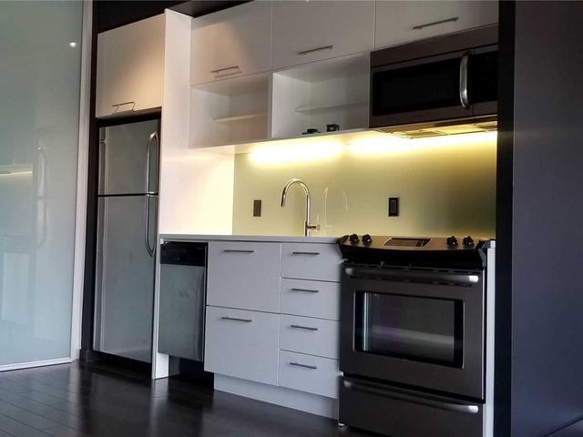 818 - 51 Trolley Cres