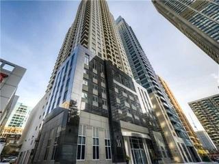 3003 - 35 Balmuto St