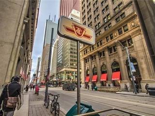 1202 - 7 King St E