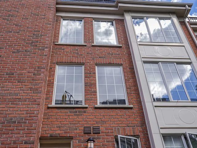 203 - 3 Everson Dr