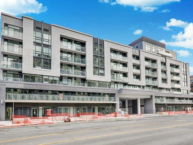 120 - 621 Sheppard Ave E