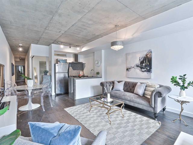 213 - 75 Portland St