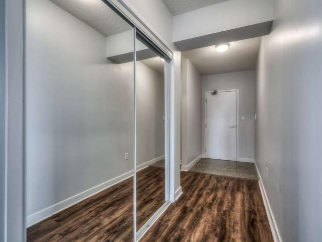 2203 - 3 Navy Wharf Crt