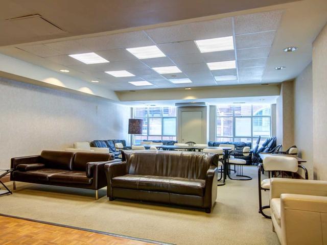 1106 - 105 Victoria St