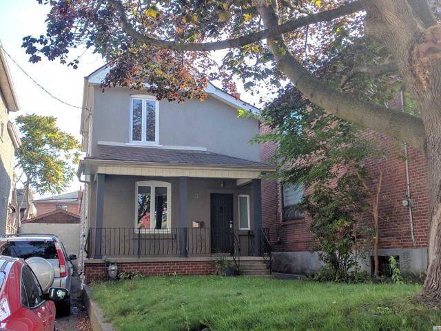 3 Muir Ave