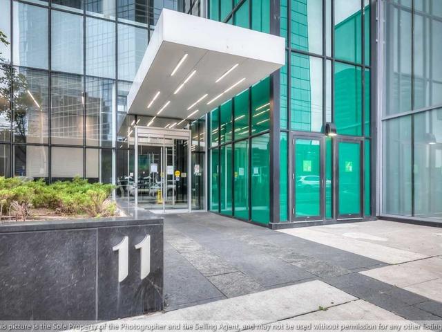 1708 - 11 Bogert Ave