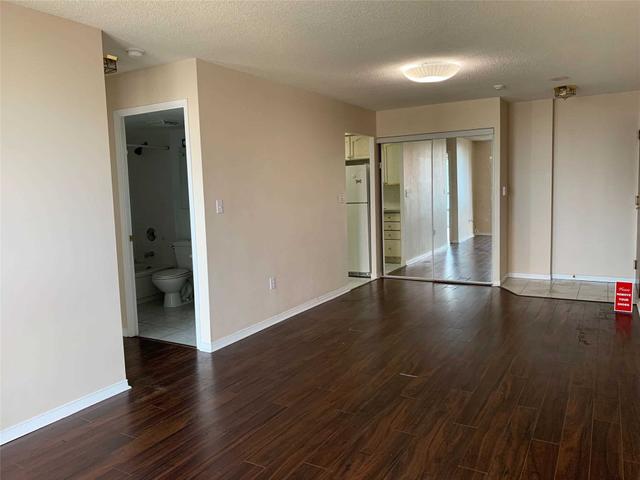 1809 - 1 Pemberton Ave