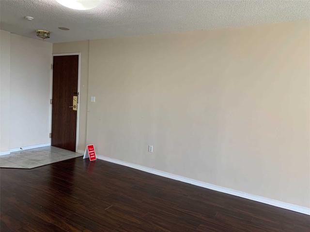 1809 - 1 Pemberton Ave