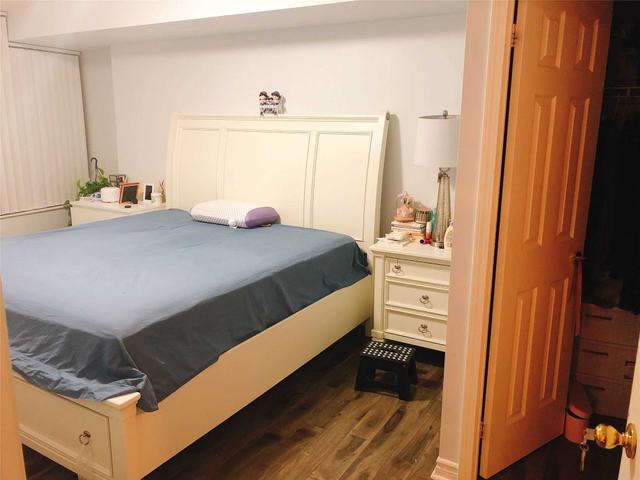 2310 - 18 Spring Garden Ave