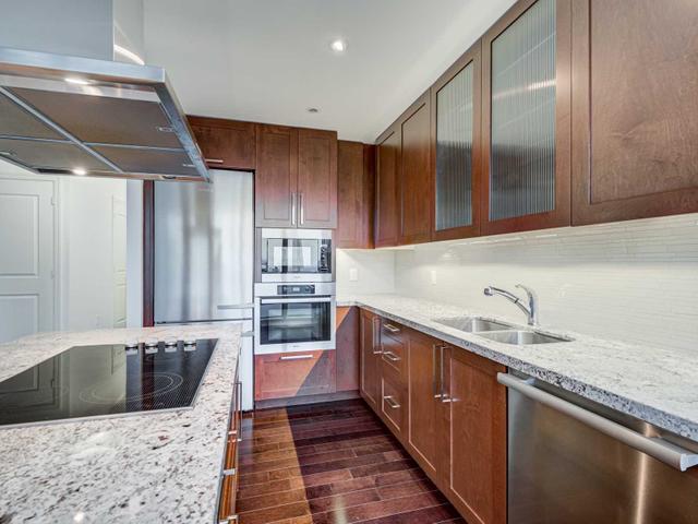 5202 - 8 The Esplanade Way