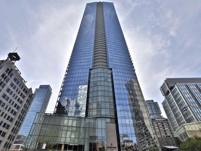 2305 - 180 University Ave