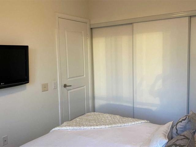 524 - 560 Front St W