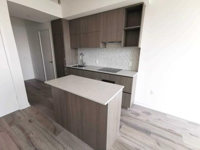 3609 - 1 Yorkville Ave