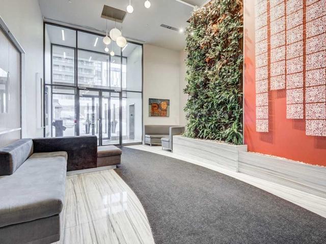 511 - 111 Elizabeth St