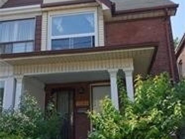Bsmnt - 1239 College St
